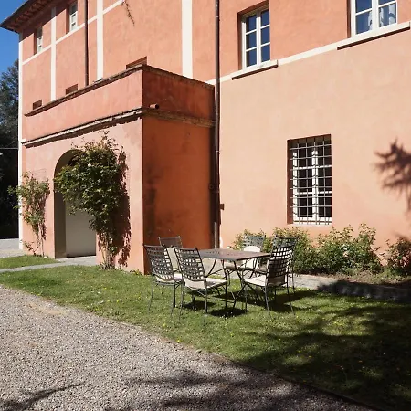 Курортный комплекс Borgo Colleoli